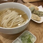 手打ちうどん 上を向いて - 