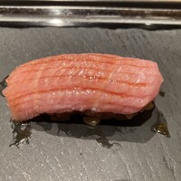 築地青空三代目 大名古屋ビルヂング店 - 本鮪のトロ