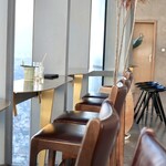 Blank Lounge Landmark - カウンター席