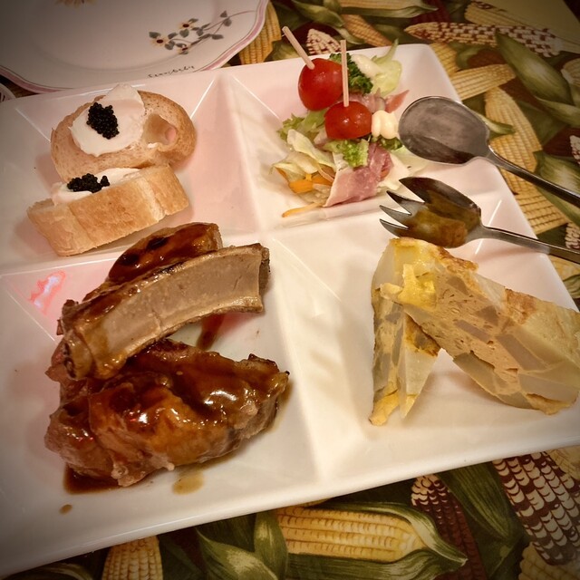 おしゃべり 中央弘前の洋食レストラン｜弘前土手町の人気店