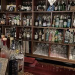 レッド サルーン - 