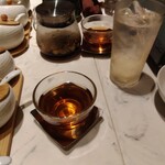 フォレスト・テーブル - 