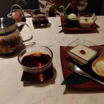 フォレスト・テーブル - 