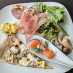 XEX ATAGO GREEN HILLS / Salvatore Cuomo Bros. - 