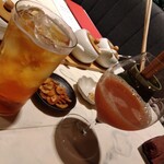 フォレスト・テーブル - 