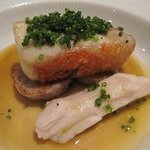 アロマフレスカ - スジアラの炭火焼　石川芋添え、パッシートソース