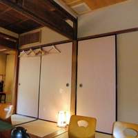 八坂通り 燕楽 - 店内