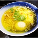 らぁめん家 ロックンロールワン - 塩らぁめん味玉　1000円　出汁良し麺よしバランス良し♪な一杯。ただし価格悪し。