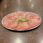 焼肉 安萬 - 