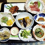 若松屋 村井六助 - 夕食・一気出し