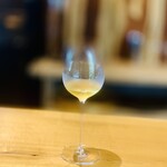 レストラン ウオゼン - ◎ カモミールティ+コリアンダー+塩胡椒+白葡萄