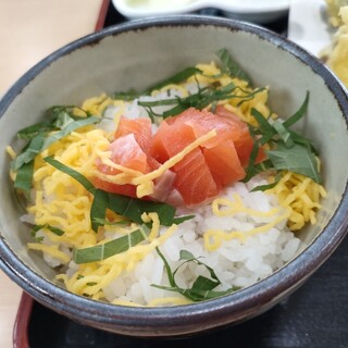 かあさんのおむすびの店_1