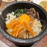 韓美膳 - 石焼ビビンバ(ハーフ)