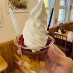 手作りアイス 花茶 - アイス＆ソフトセット600円（アイスはブルーベリー）
