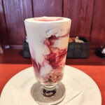 カヴァル・カンティ - 横からの図