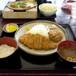 とんかつ瓦屋 - 