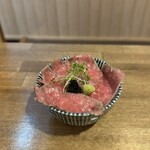 酒肴場 屯 - A5和牛たたき丼¥500