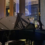 The Union Bar & Lounge - ピアノ生演奏付きです