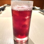 えびすジンギスカン 海月別邸 御羊邸 - 淡白な羊肉に合う赤ワインソーダ割り