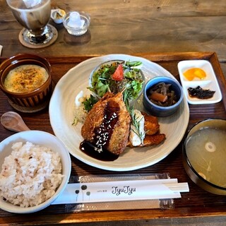 カフェ食堂 ジュジュ_0