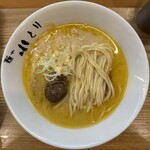 麺や小とり東梅田 - ストレート中太麺