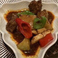 ワキヤ 一笑美茶樓 - 牛肉