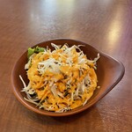 パリワール - サラダ美味しい