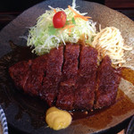 味噌とんかつ定食(上)