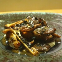 フィエルテ - 仏産 フォアグラ/ハタケシメジ/大黒ほんしめじ/黒トリュフアップ