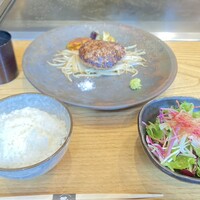 ニュー松坂 西宮北口店 - 