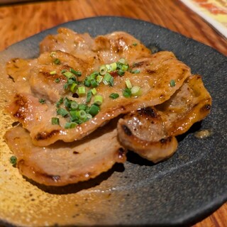 口コミ一覧 : 島料理みぃふぁいゆー - 石垣市/居酒屋 [食べログ]