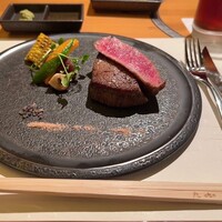本格肉料理 丸小 - メインのお肉