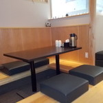 北地蔵 - 北地蔵　テーブル席