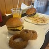 ダグズ・バーガー 宮古島本店