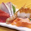 すしと串カツ酒場 うおみ