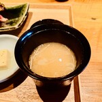 食堂わた - 出汁が素晴しい、絶品お味噌汁。