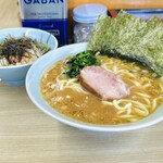 ラーメン 奥津家 - 