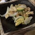 中華香房 凛道 - 鶏せせりとアボカド