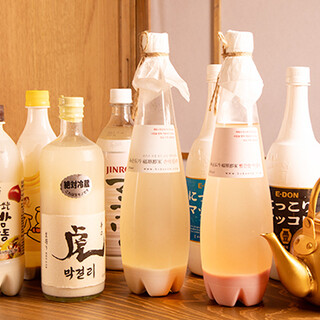 厳選のマッコリや写真映えするオリジナルカクテルで韓国を満喫！