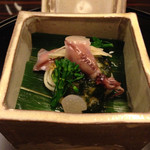 要庵 西富家 - ほたるいかの冷やしうどん