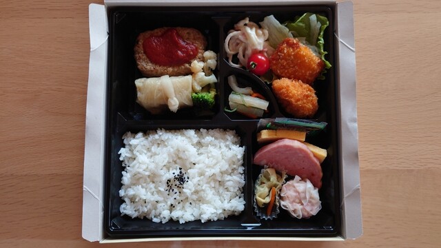 丸長 長谷川調理部 - 旭川四条（弁当）の写真