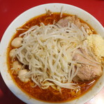 ラーメン二郎 - ラーメン半分＋ニンニク＋ＳＫうずら