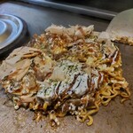 いくま - 牛すじ玉＋焼きそば
