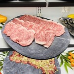 海鮮ブッフェダイニング 銀座八芳 - 