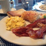 Moke's Bread and Breakfast - ブレックファースト