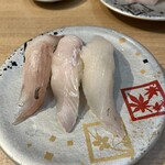 回転寿司 鮮 - 白身3点