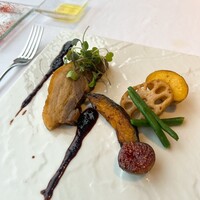 Kobe Grill - おだがきさん家の八鹿豚バラ肉のコンフィー石川県川北町イチジクのチャツネ葡萄醤油と神戸ワインマスタード
