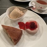 サンク・オ・ピエ - 