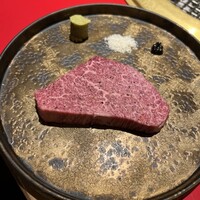 和牛とタン 焼肉 とみ 新橋本店 - 
