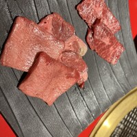 和牛とタン 焼肉 とみ 新橋本店 - 
